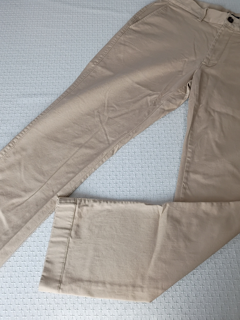 J. Crew Straight Fit Khaki Chinos in Light Beige